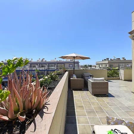 Penthouse Daniela In Puerto Mogan Ix Apartamento *